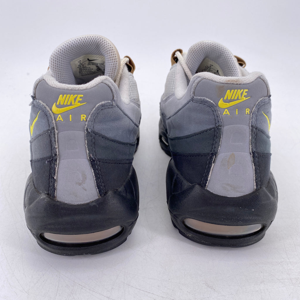 Nike Air Max 95 "Icons Yellow Strike" 2023 Used Size 9