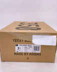 Yeezy 350 v2 "Black" 2019 Used Size 7.5