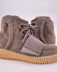 Yeezy 750 "Chocolate" 2016 Used Size 6.5