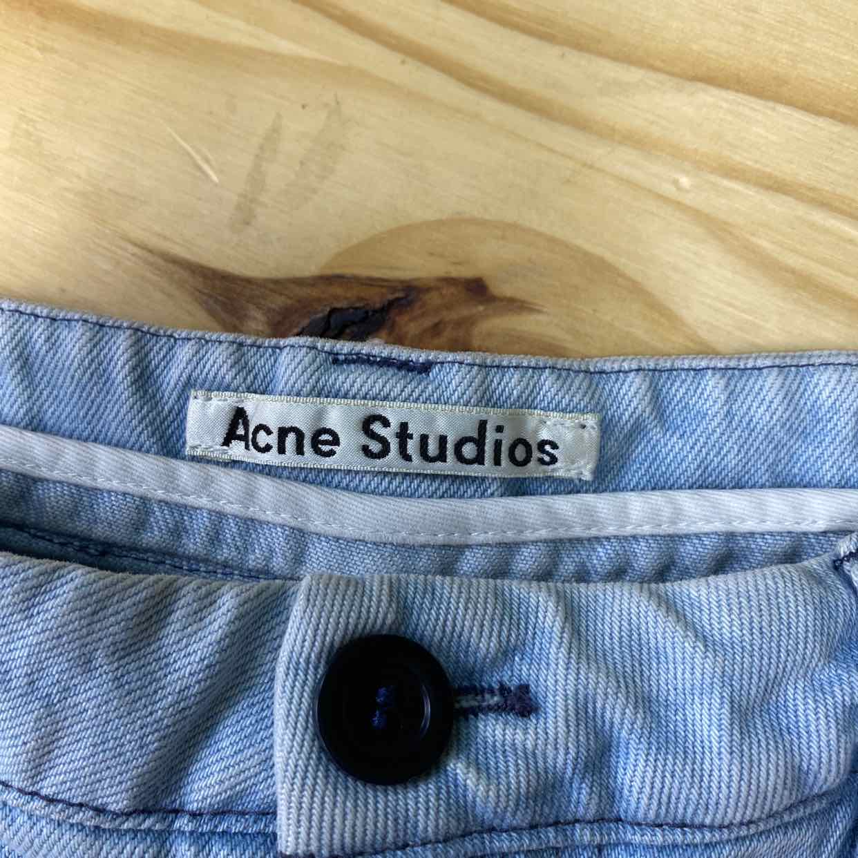 Acne Studios Shorts &quot;DENIM&quot; Light Blue Used Size 48