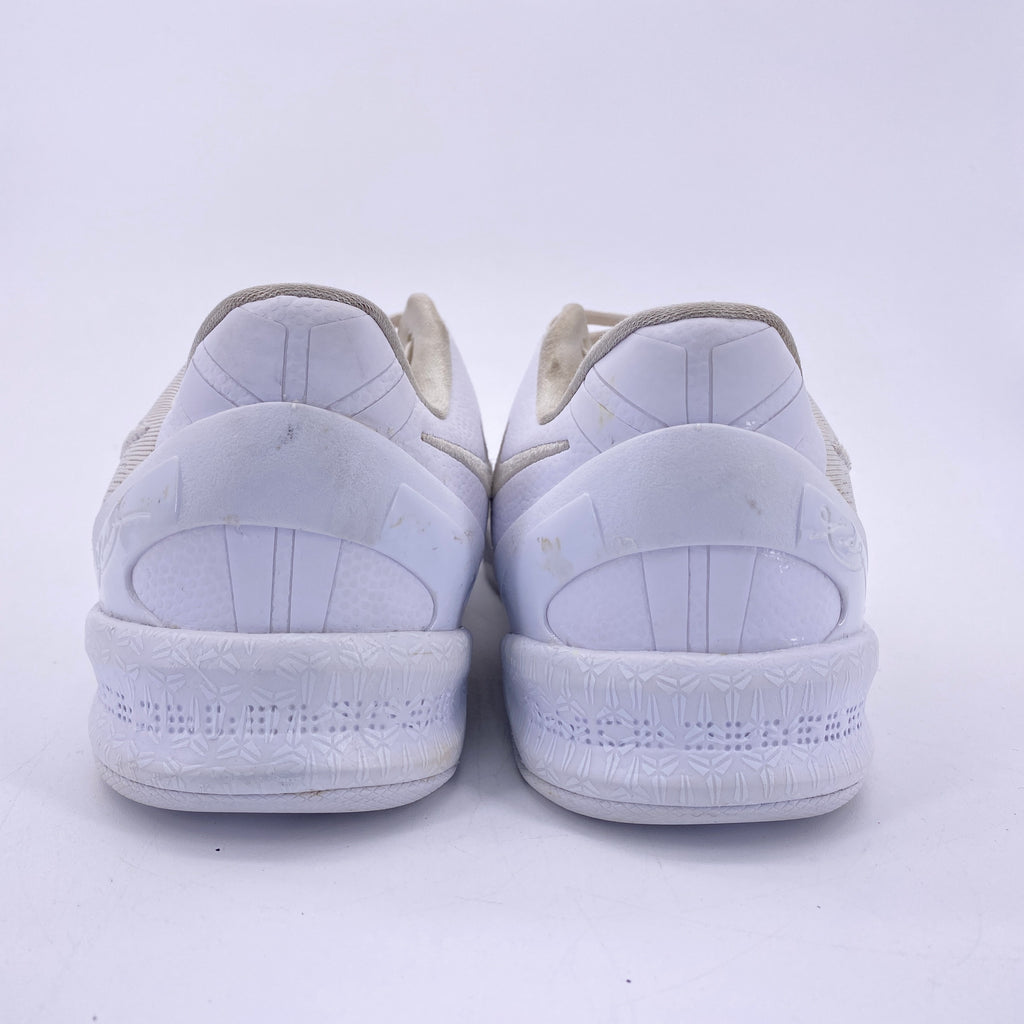 Nike (GS) Kobe 8 "Halo" 2023 Used Size 5Y