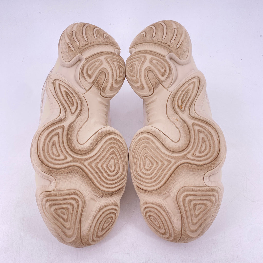 Yeezy 500 "Blush" 2022 Used Size 11.5