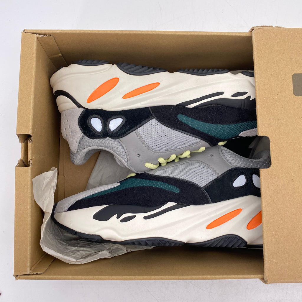 Yeezy 700 "Waverunner" 2023 Used Size 7.5