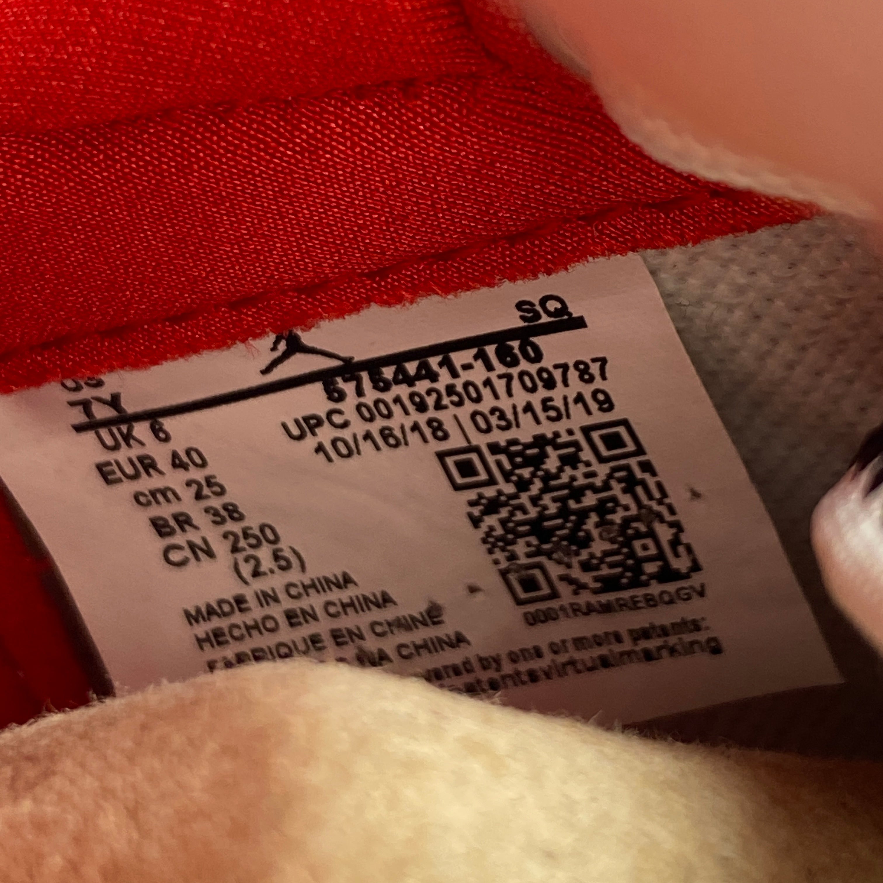 Air Jordan (GS) 1 Retro High OG &quot;Phantom Gym Red&quot; 2019 New (Cond) Size 7Y