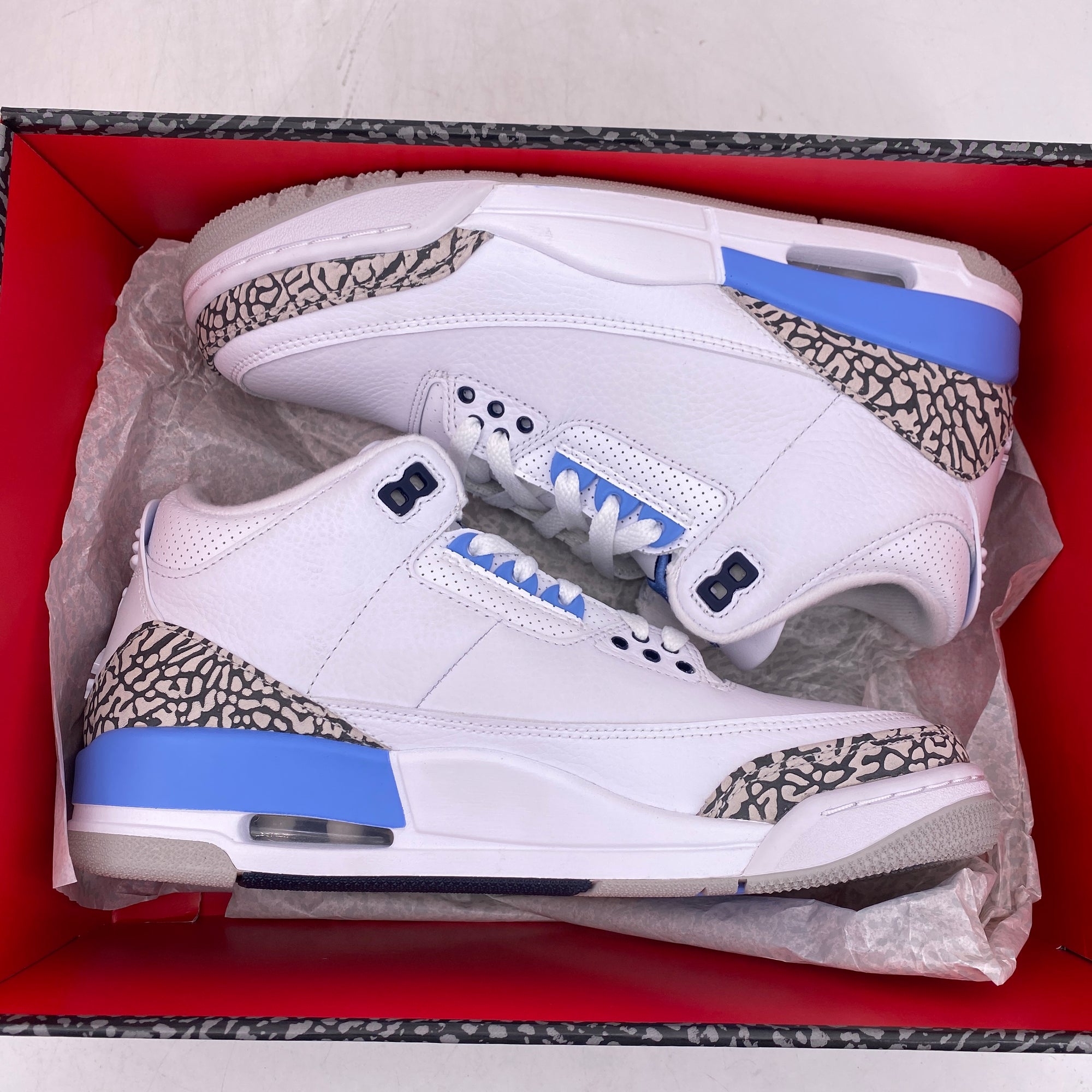 Air Jordan 3 Retro &quot;Unc&quot; 2020 New Size 8