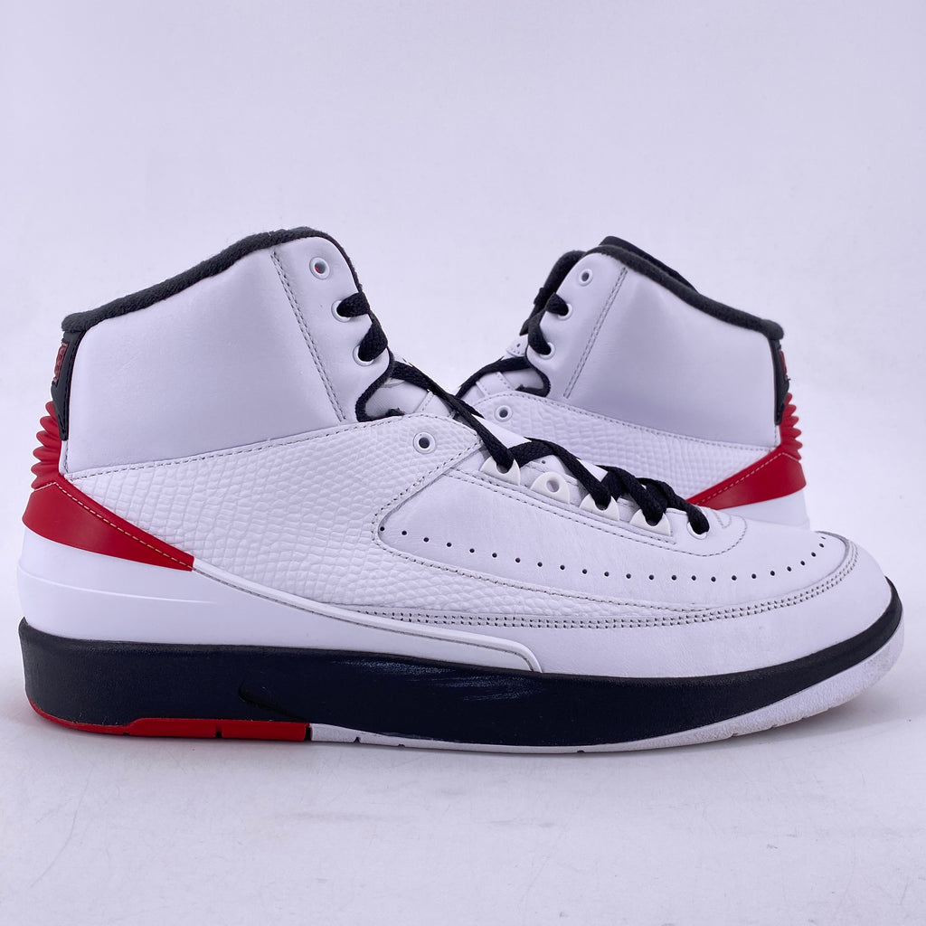 Air Jordan 2 Retro "Chicago" 2022 Used Size 12
