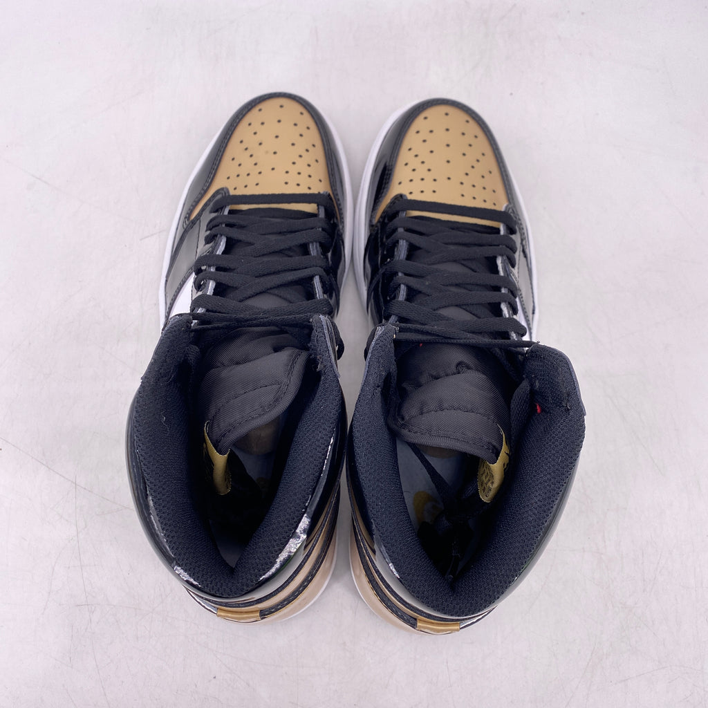 Air Jordan 1 Retro High OG "Gold Toe" 2018 Used Size 12