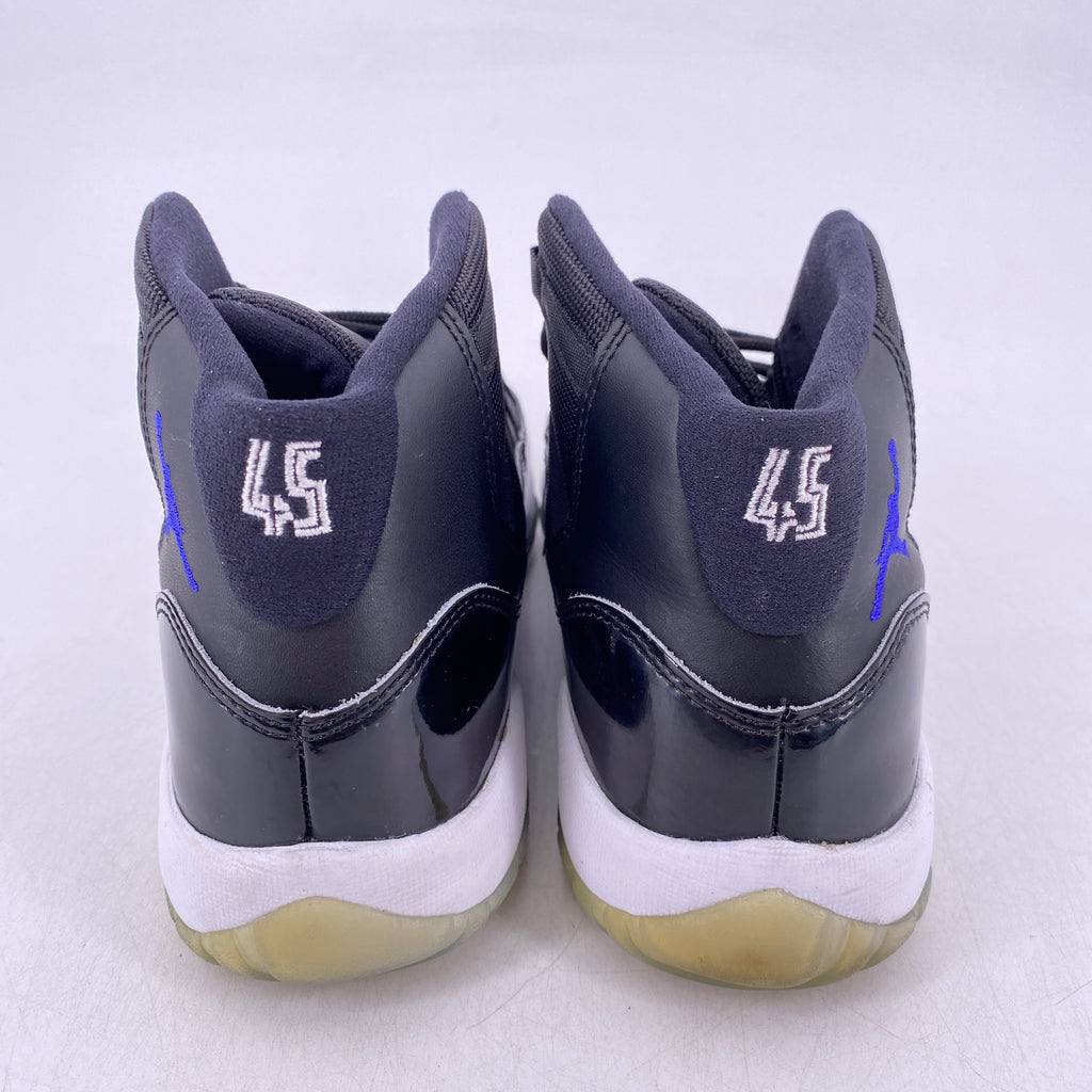 Air Jordan 11 Retro "Space Jam" 2016 Used Size 7Y