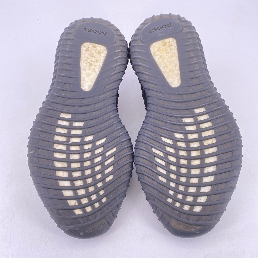 Yeezy 350 v2 "Yecheil" 2019 Used Size 10