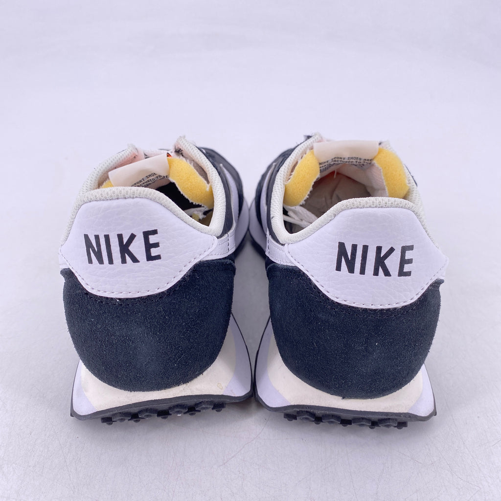 Nike (W) Waffle Trainer 2 "Black White" 2021 Used Size 11W