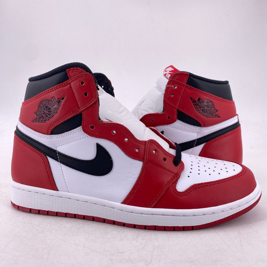 Air Jordan 1 Retro High OG "Chicago" 2015 New Size 10.5