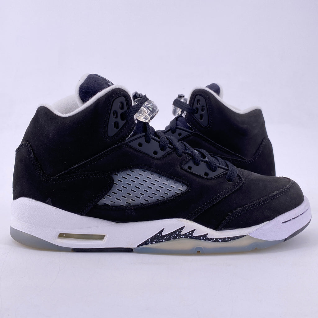 Air Jordan (GS) 5 Retro "Moonlight" 2021 Used Size 7Y