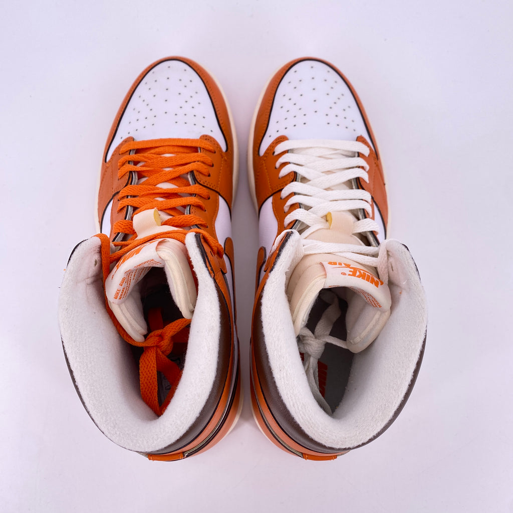 Air Jordan (W) 1 Retro High OG "Starfish" 2022 Used Size 10.5W