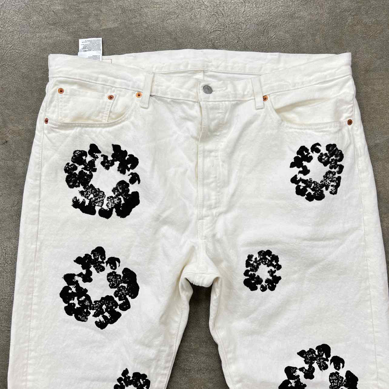 Denim Tears Jeans "COTTON WREATH" White Used Size 40