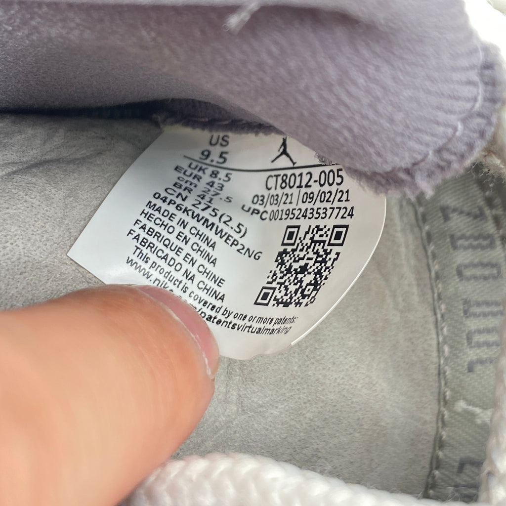 Air Jordan 11 Retro "Cool Grey" 2021 Used Size 9.5