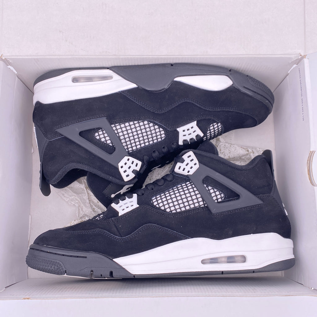 Air Jordan 4 Retro "White Thunder" 2024 Used Size 13