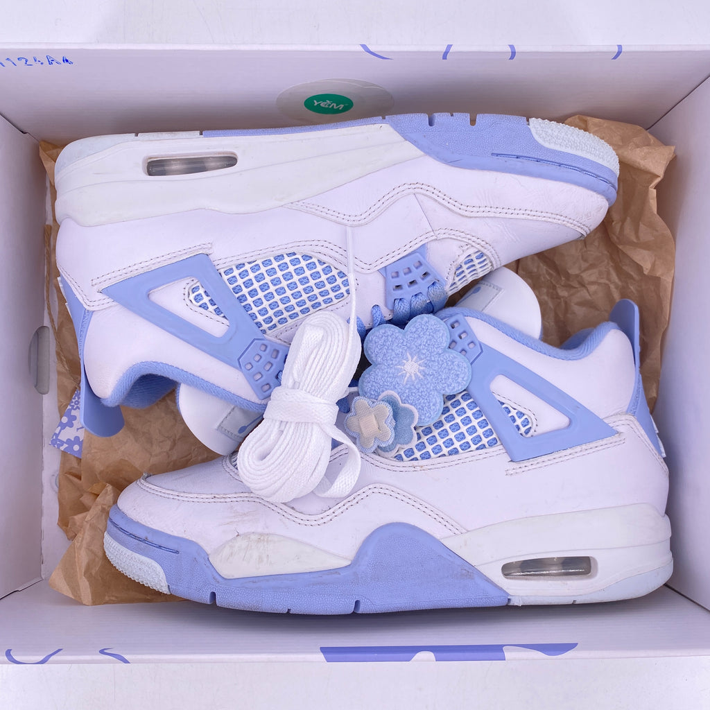 Air Jordan (W) 4 Retro "Forget Me Not" 2025 Used Size 8.5W