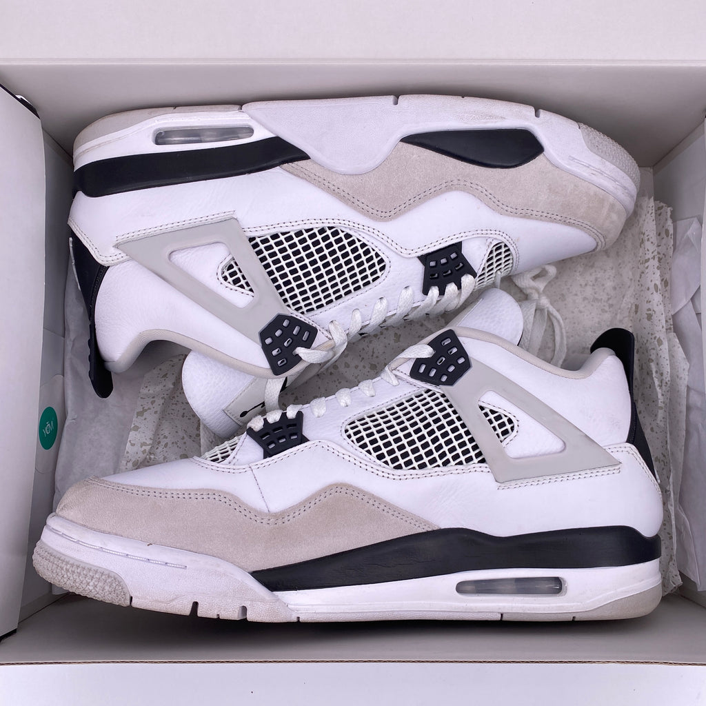 Air Jordan 4 Retro "Military Black" 2022 Used Size 12