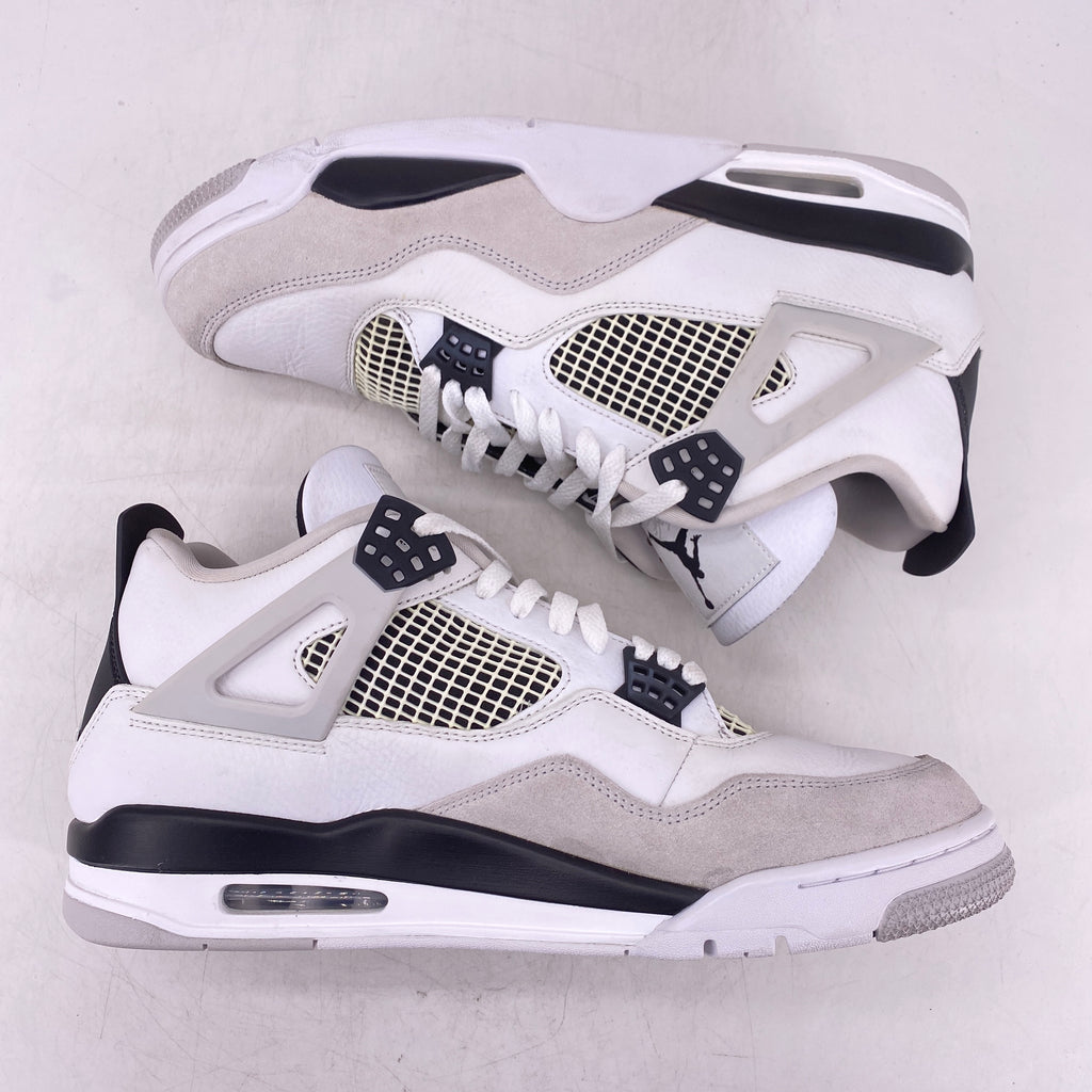 Air Jordan 4 Retro "Military Black" 2022 Used Size 12