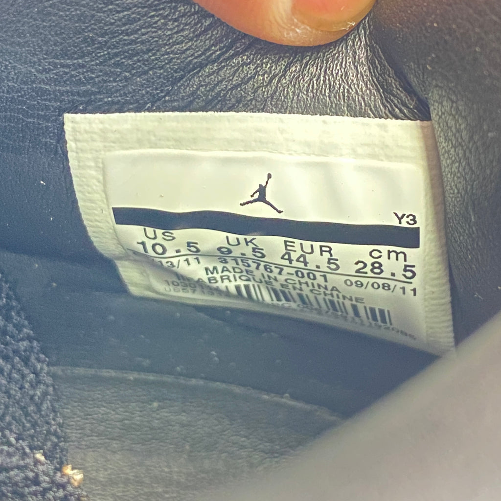 Air Jordan 3 Retro "Black Flip" 2011 Used Size 10.5