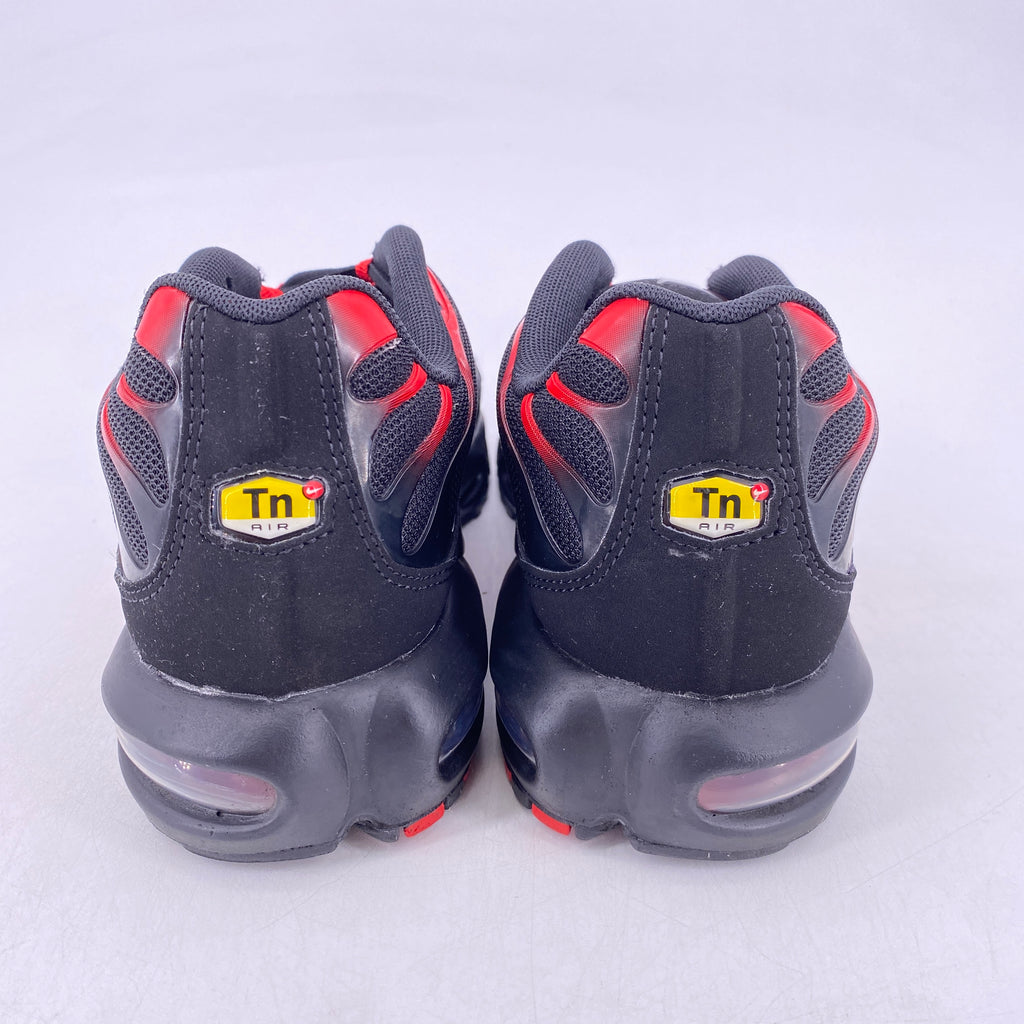 Nike Air Max Plus "Bred" 2019 Used Size 10