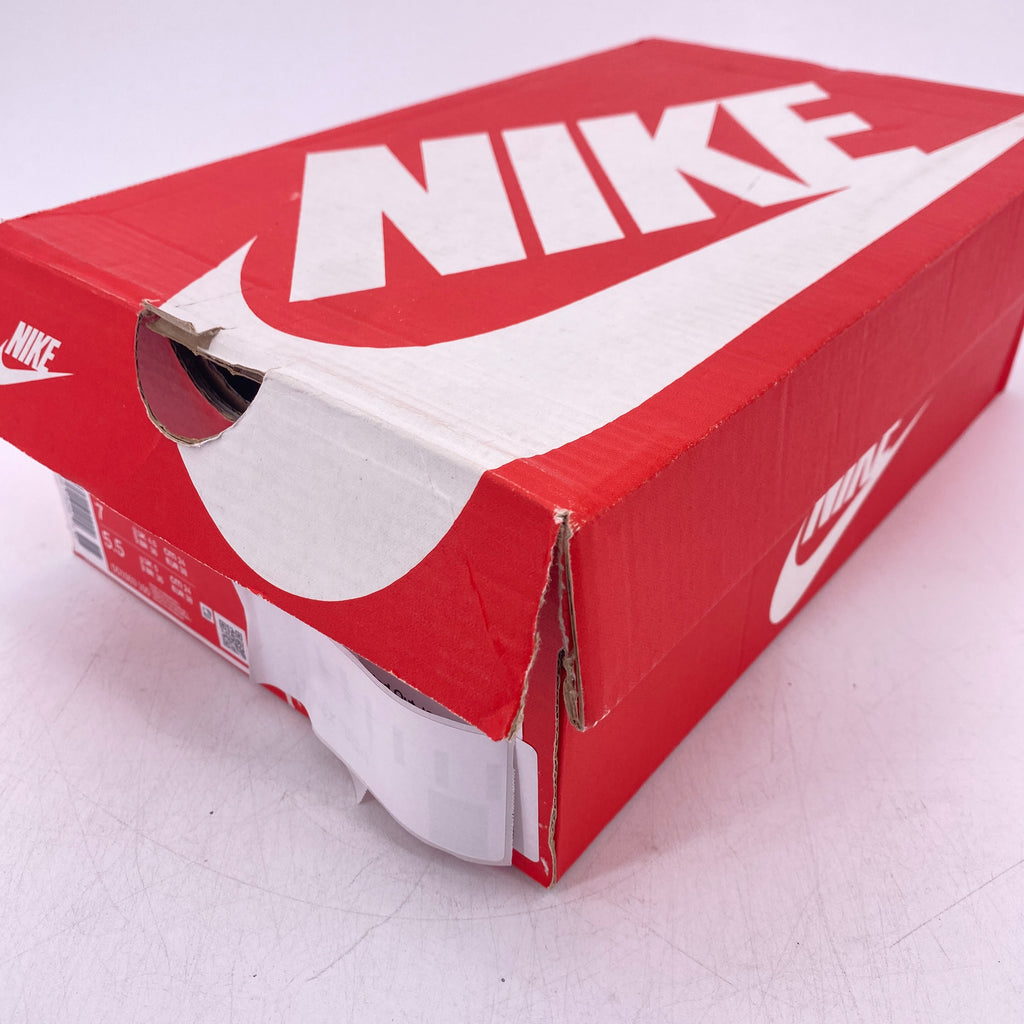 Nike (W) Dunk Low "Coast" 2021 Used Size 7W