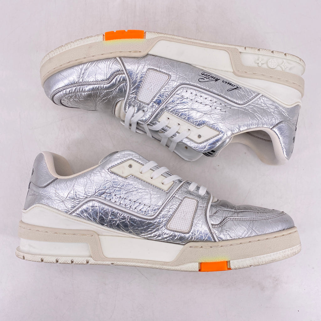 Louis Vuitton Trainer "Silver" 2020 Used Size 8.5LV