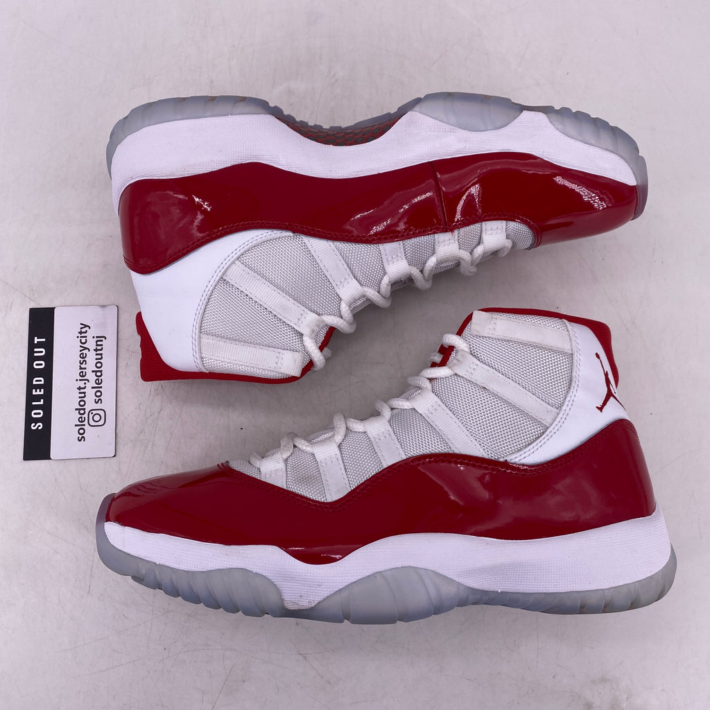 Air Jordan 11 Retro "Cherry" 2022 Used Size 8.5