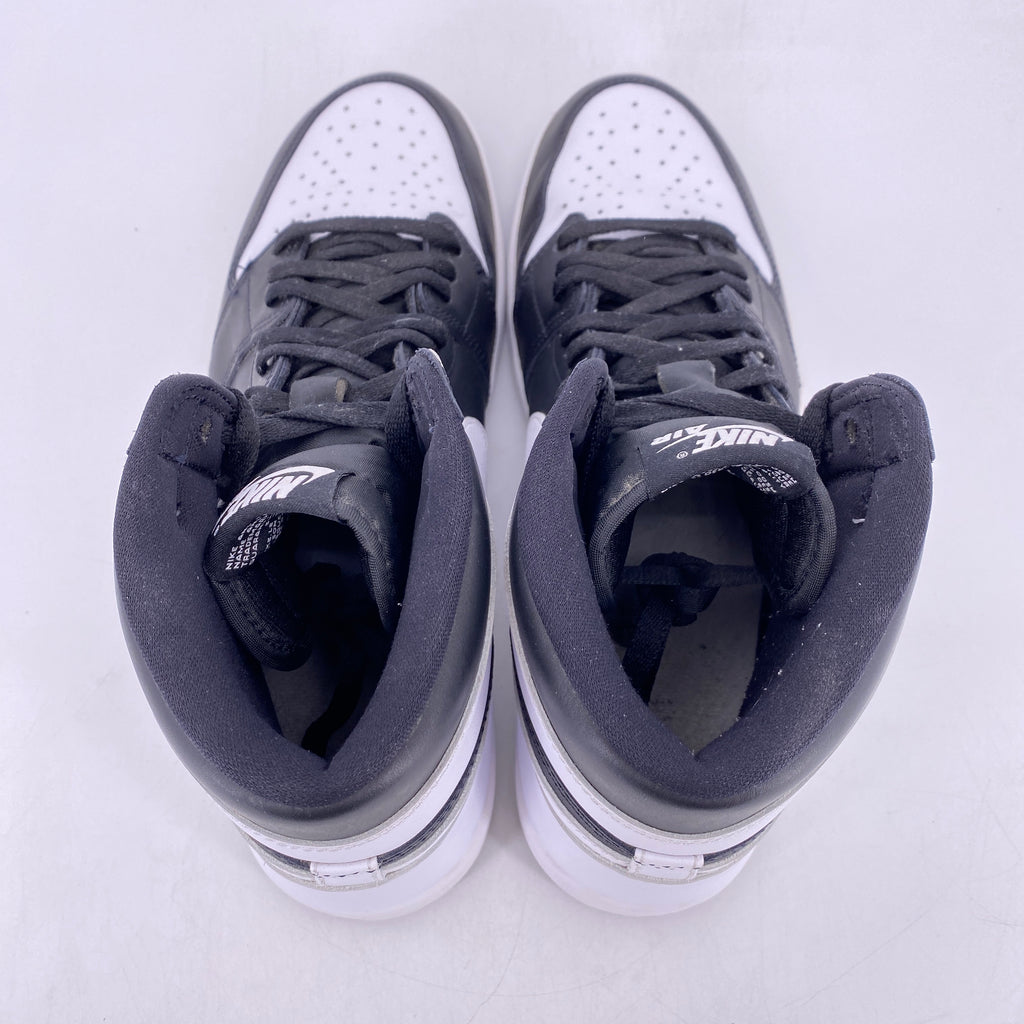 Air Jordan 1 Retro High OG "Black White" 2024 Used Size 13