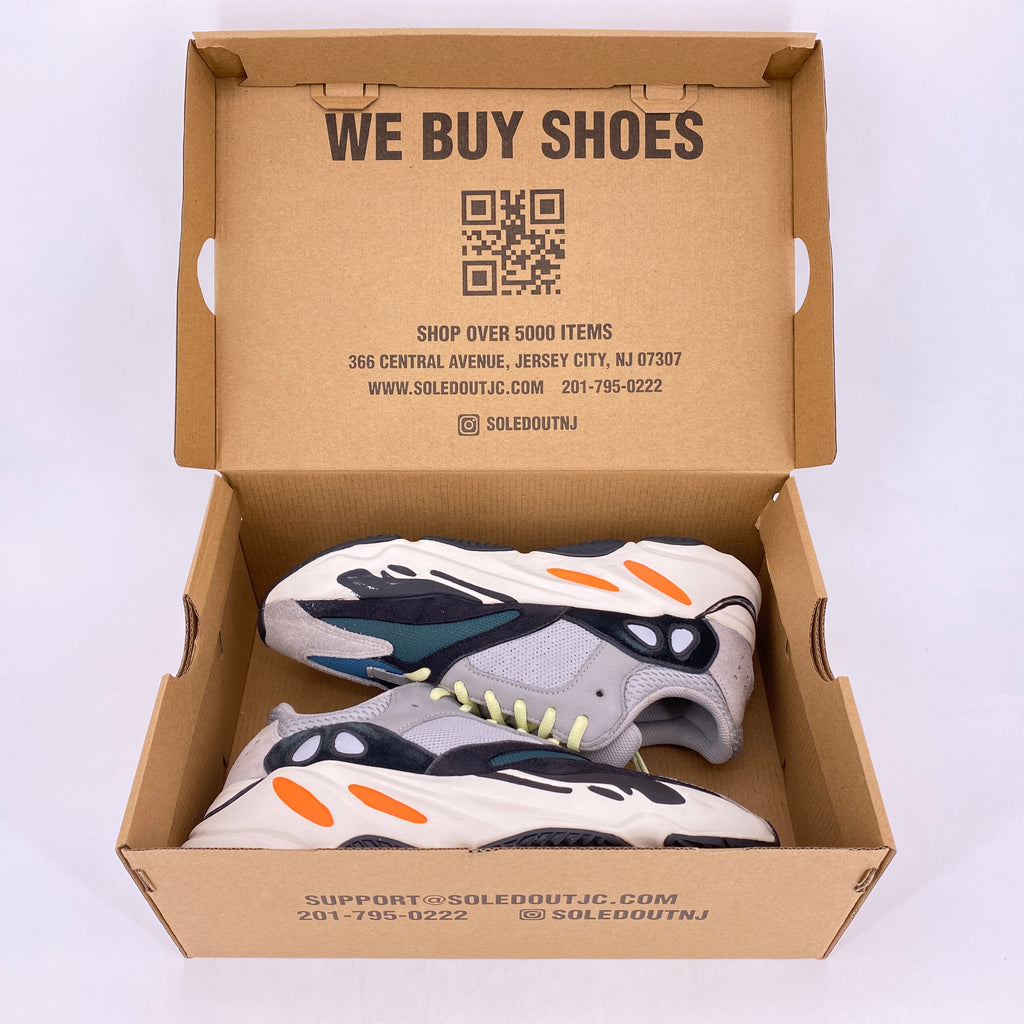 Yeezy 700 "Waverunner" 2019 Used Size 9