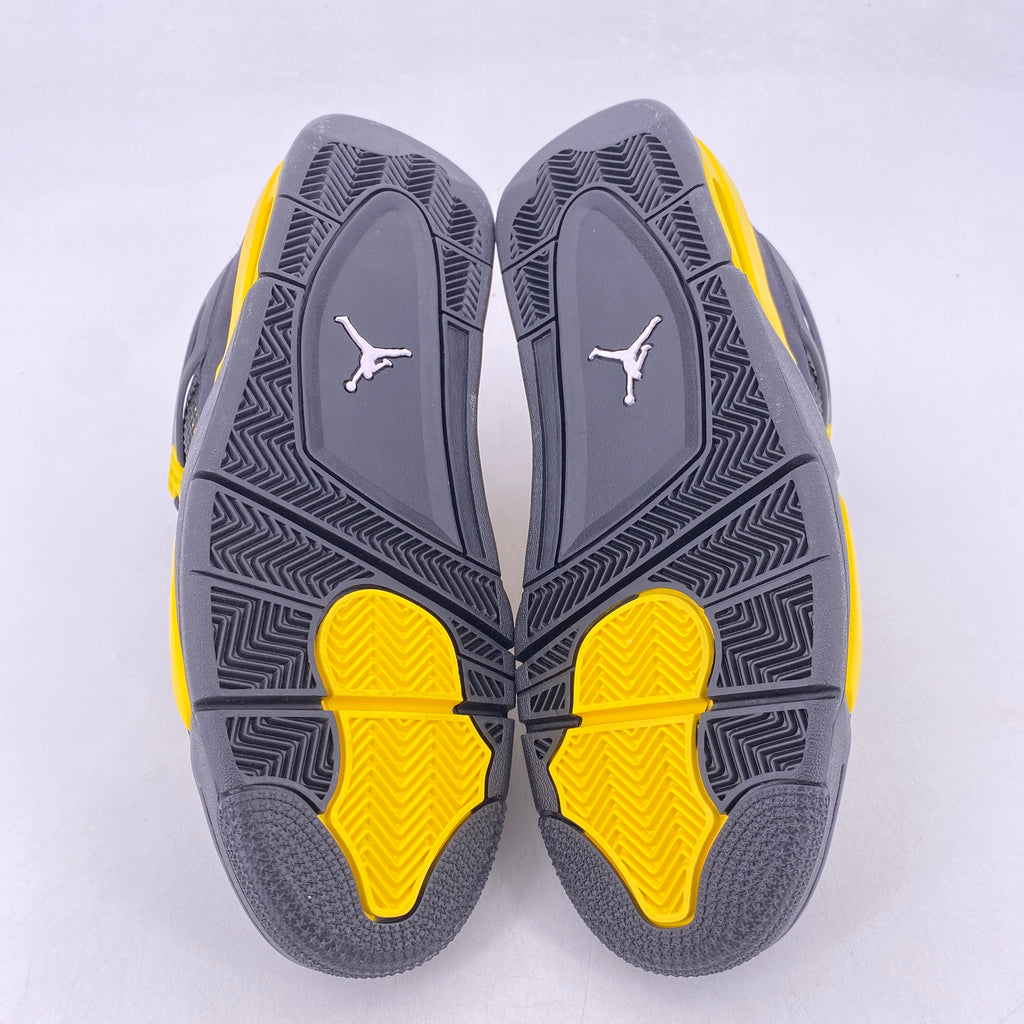 Air Jordan 4 Retro "Thunder" 2023 New (Cond) Size 11