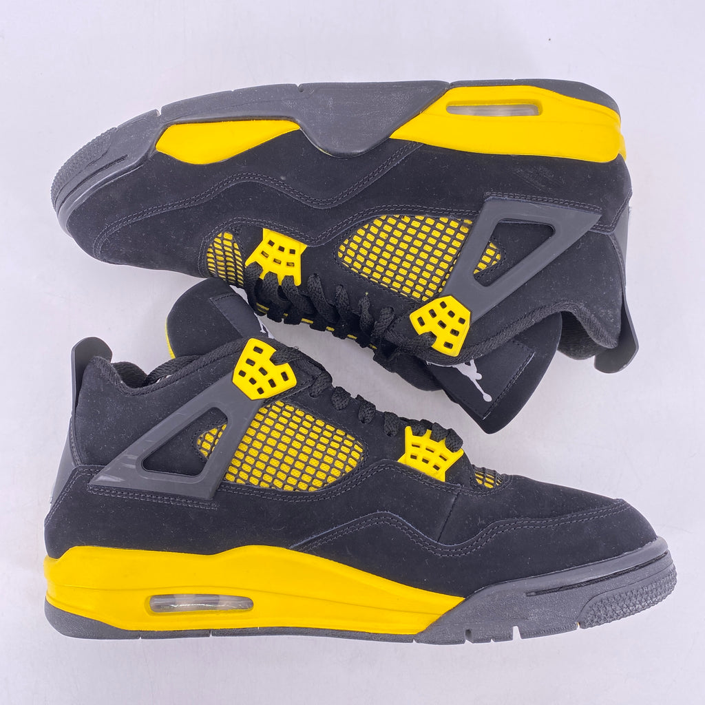 Air Jordan 4 Retro "Thunder" 2023 Used Size 11