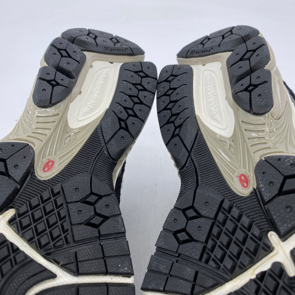 New Balance 2002R "Protection Pack Black" 2023 New Size 8.5