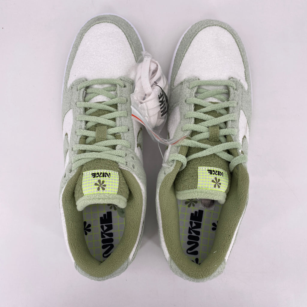 Nike (W) Dunk Low SE "Fleece Pack Honeydew" 2022 New Size 12W