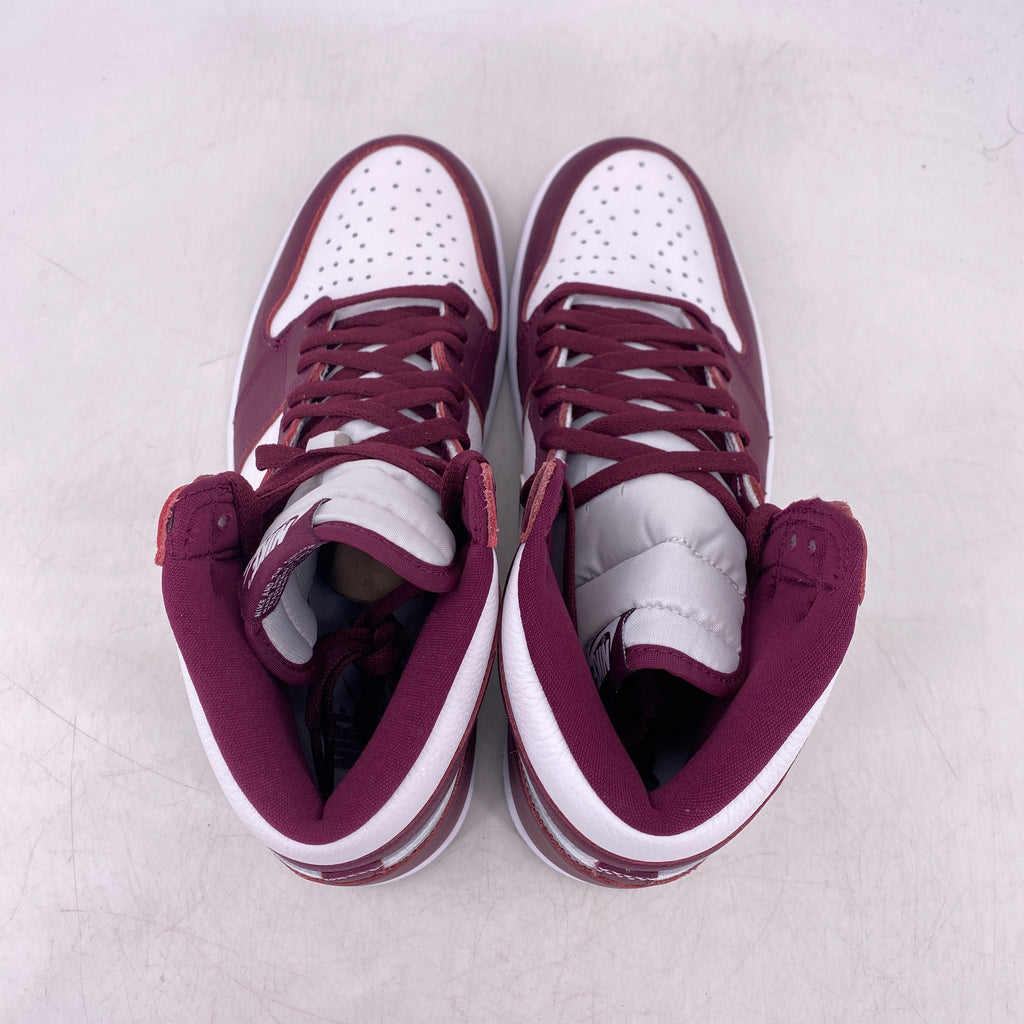 Air Jordan 1 Retro High OG "Bordeaux" 2021 New Size 10