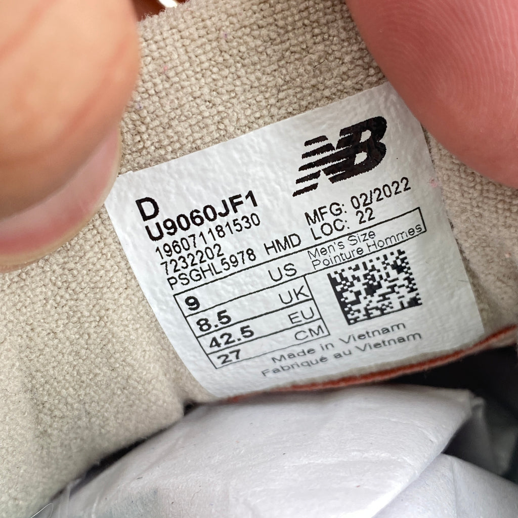 New Balance 9060 "Inside Voices Cookie Pink" 2022 Used Size 9