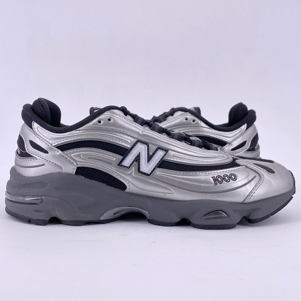 New Balance 1000 "Black Metallic Silver" 2025 Used Size 10.5