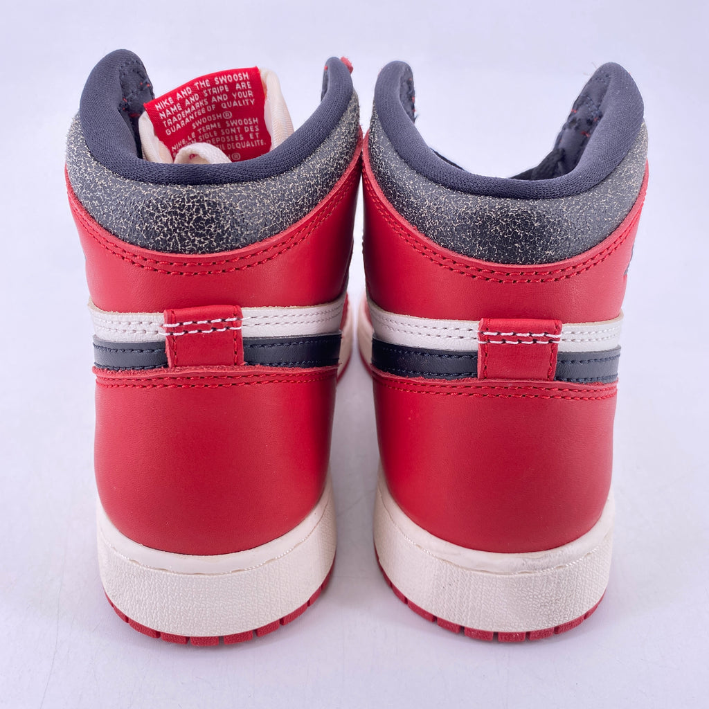 Air Jordan (GS) 1 Retro High OG "Lost And Found" 2022 Used Size 6Y