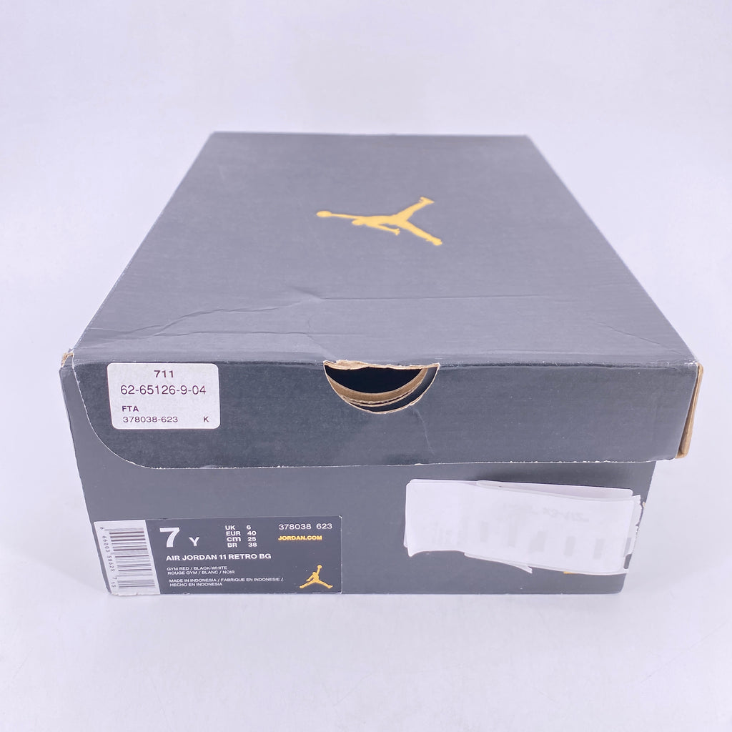 Air Jordan (BG) 11 Retro "Win Like 96" 2017 Used Size 7Y