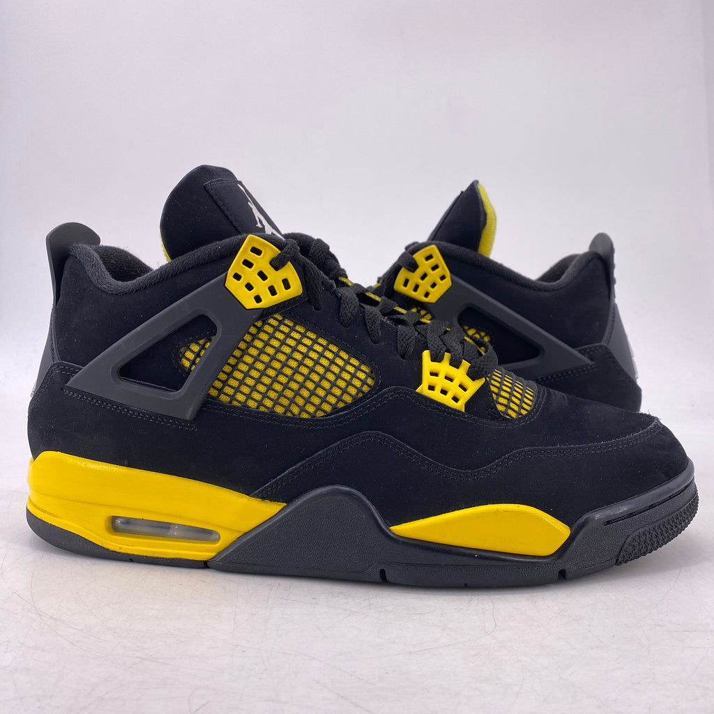 Air Jordan 4 Retro "Thunder" 2023 Used Size 12
