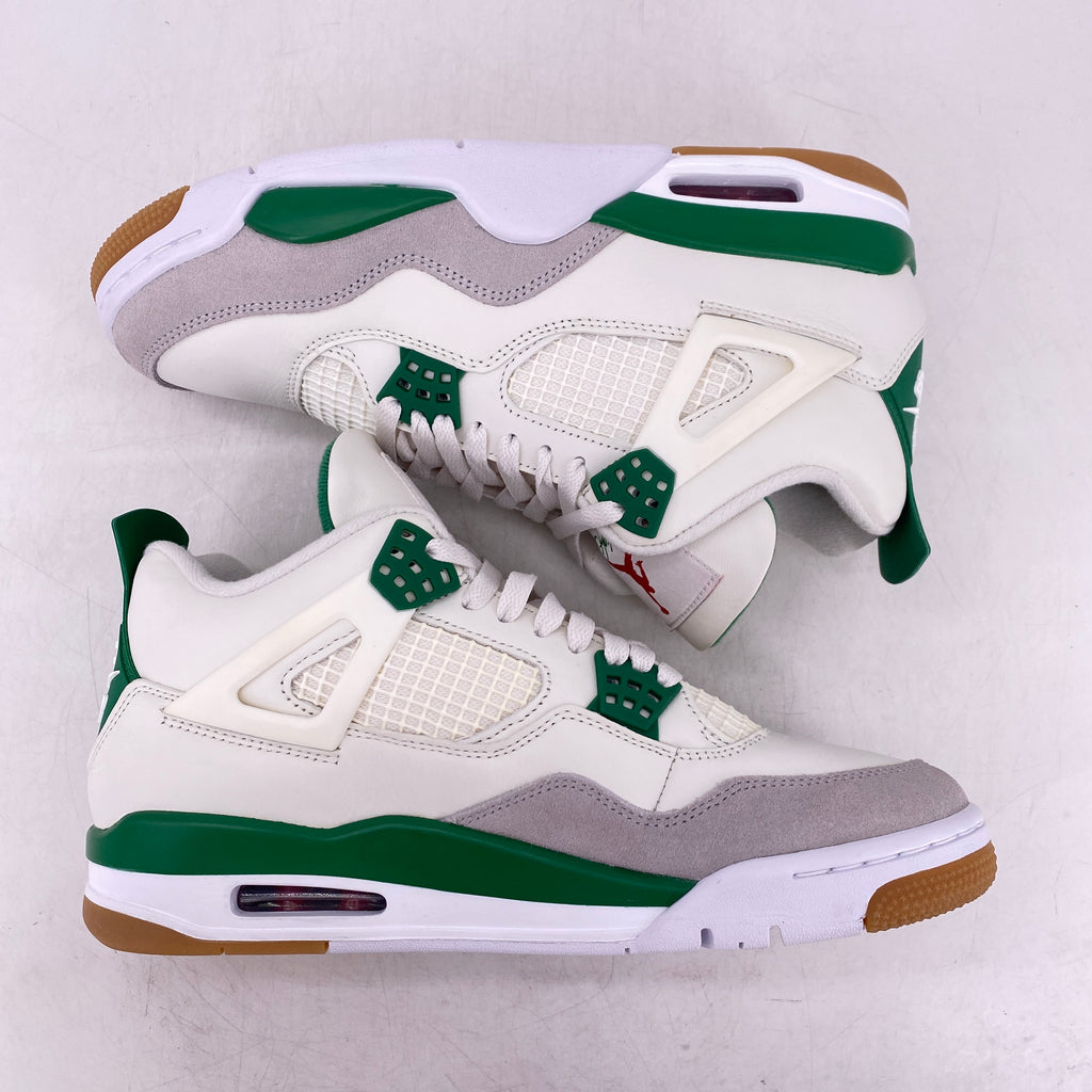 Air Jordan 4 Retro "Pine Green" 2023 Used Size 9.5