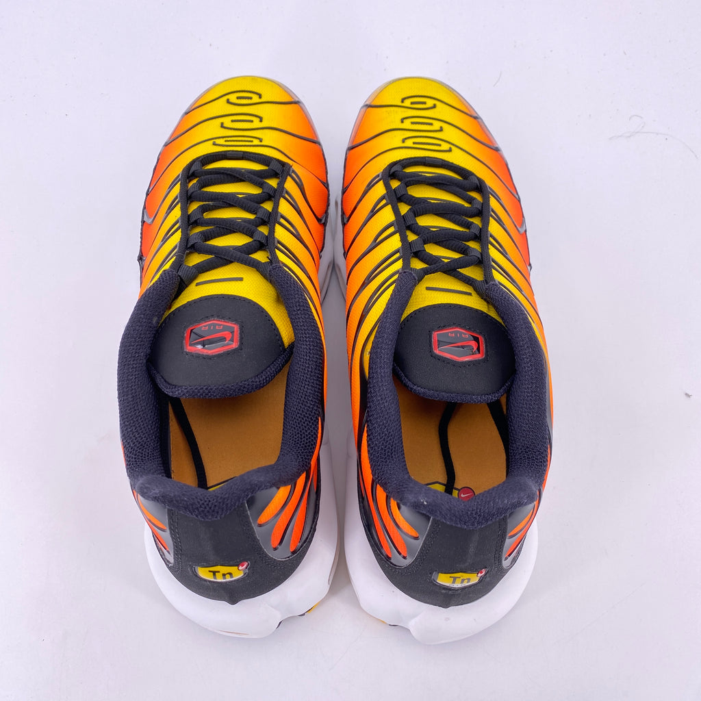 Nike Air Max Plus "Sunset" 2024 Used Size 13