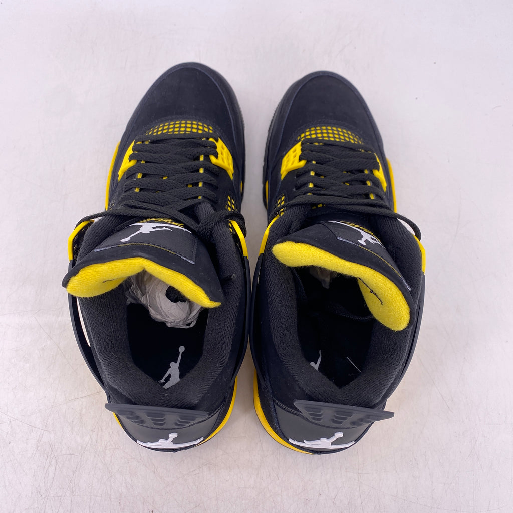 Air Jordan 4 Retro "Thunder" 2023 Used Size 9.5