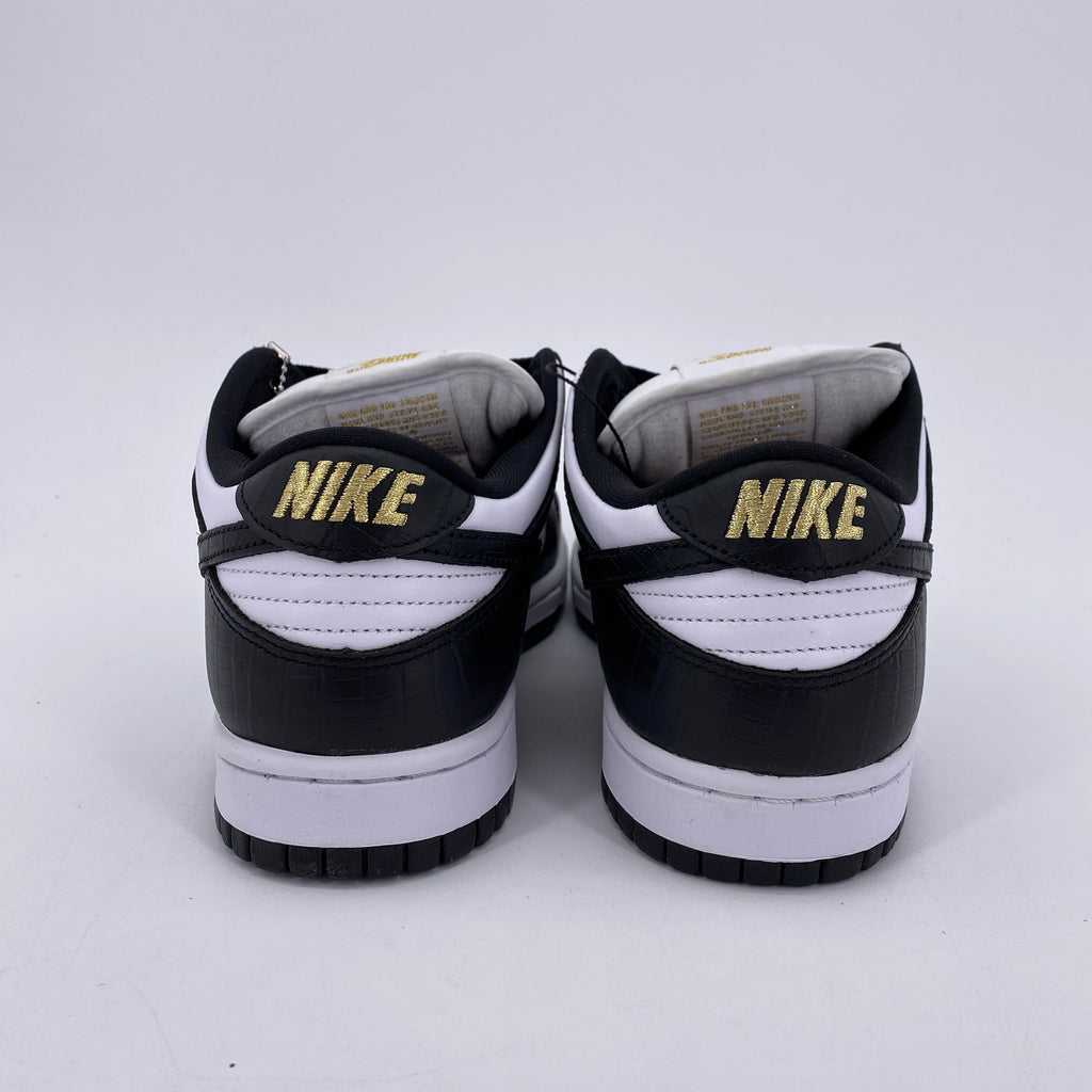 Nike SB Dunk Low "Supreme Black" 2021 New Size 8.5