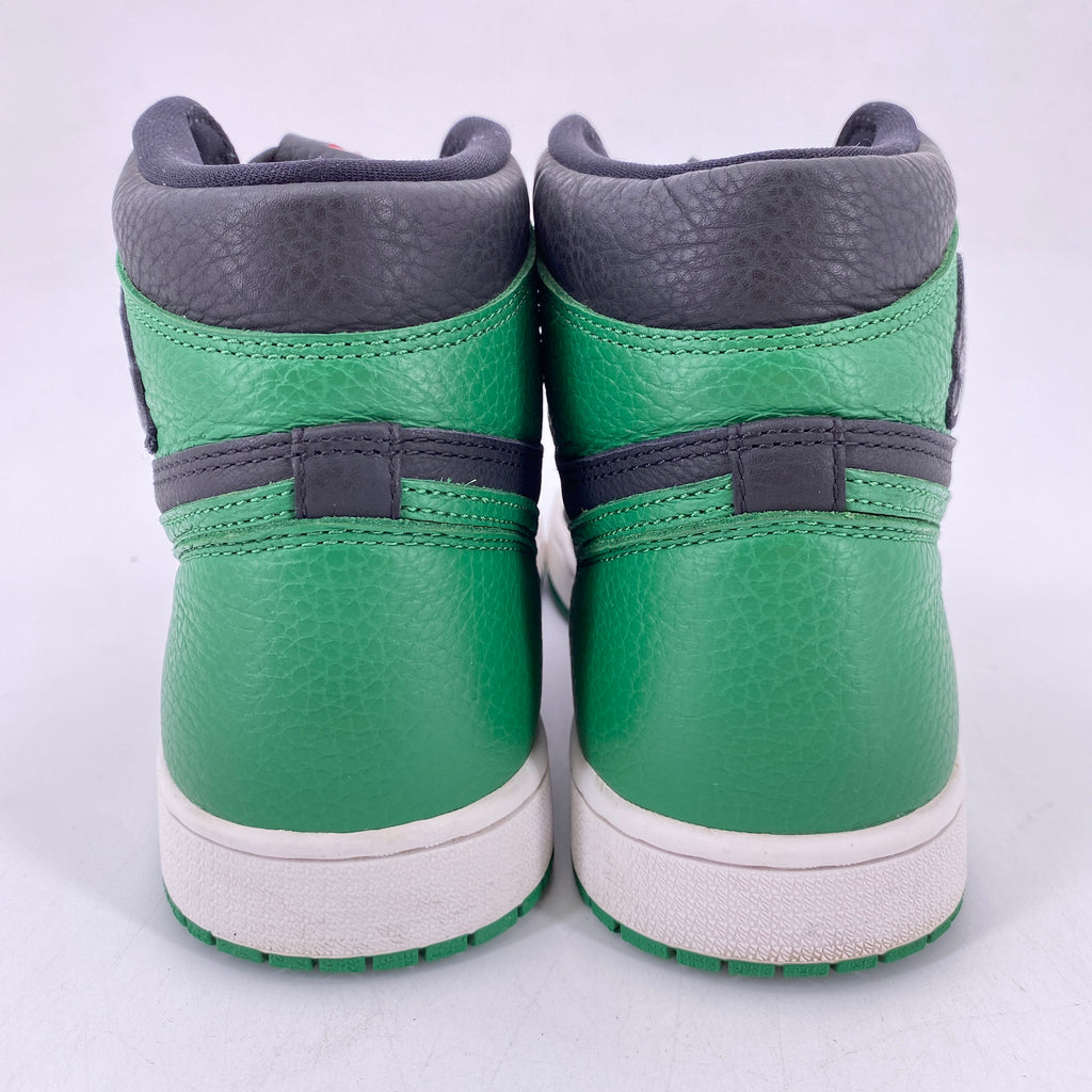 Air Jordan 1 Retro High OG "Pine Green 2.0" 2020 Used Size 10