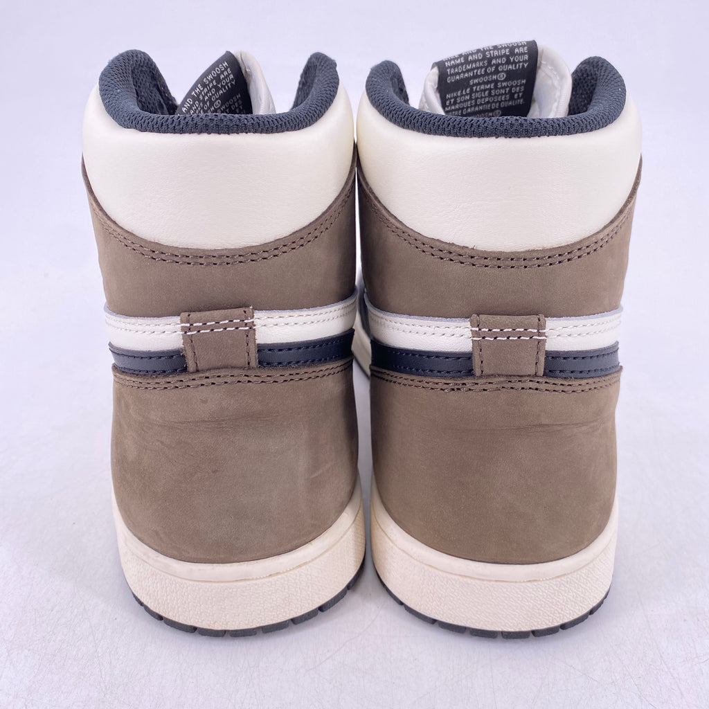 Air Jordan 1 Retro High OG "Mocha" 2020 Used Size 11.5