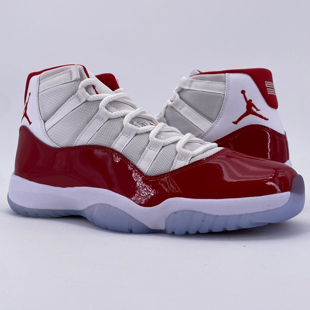 Air Jordan 11 Retro "Cherry" 2022 New Size 10.5