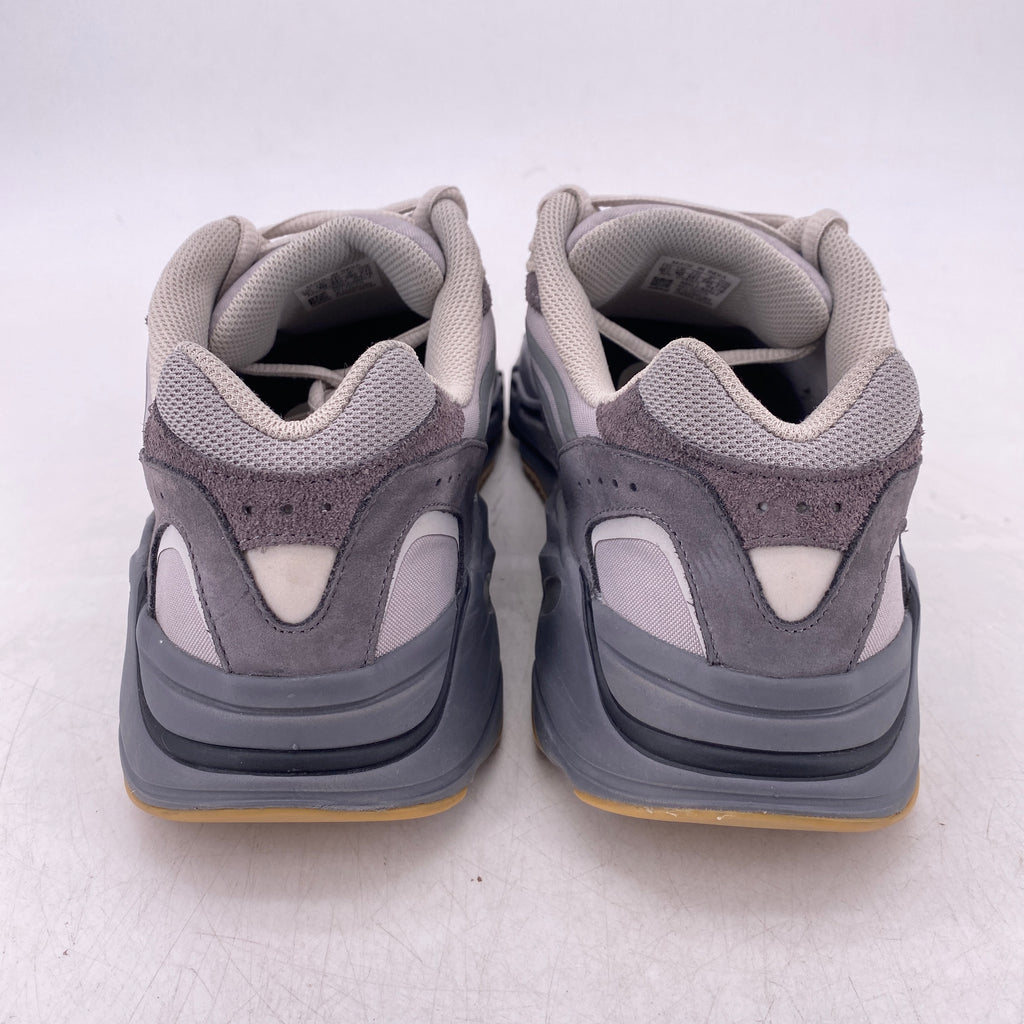 Yeezy 700 v2 "Tephra" 2019 Used Size 10.5