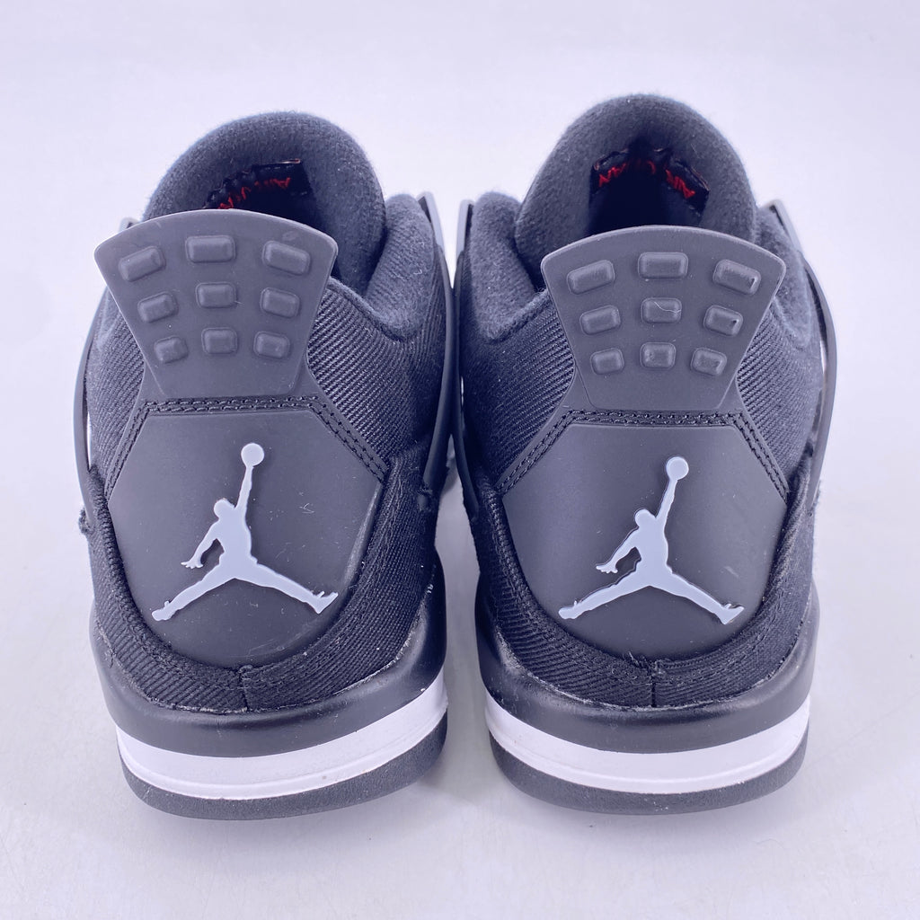 Air Jordan (GS) 4 Retro "Black Canvas" 2022 Used Size 7Y