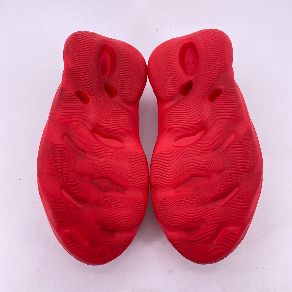 Yeezy Foam RNNR "Vermillion" 2021 Used Size 11